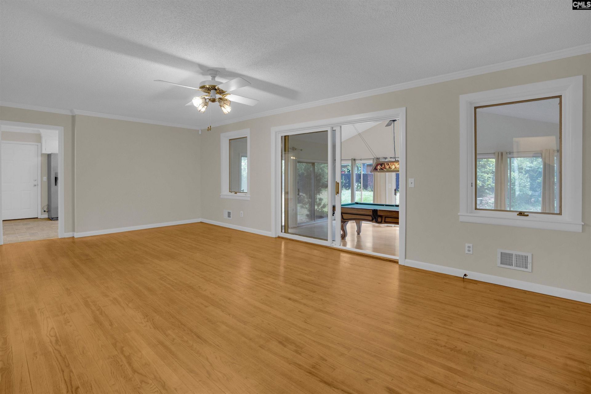 332 Massingale Road Photo 8