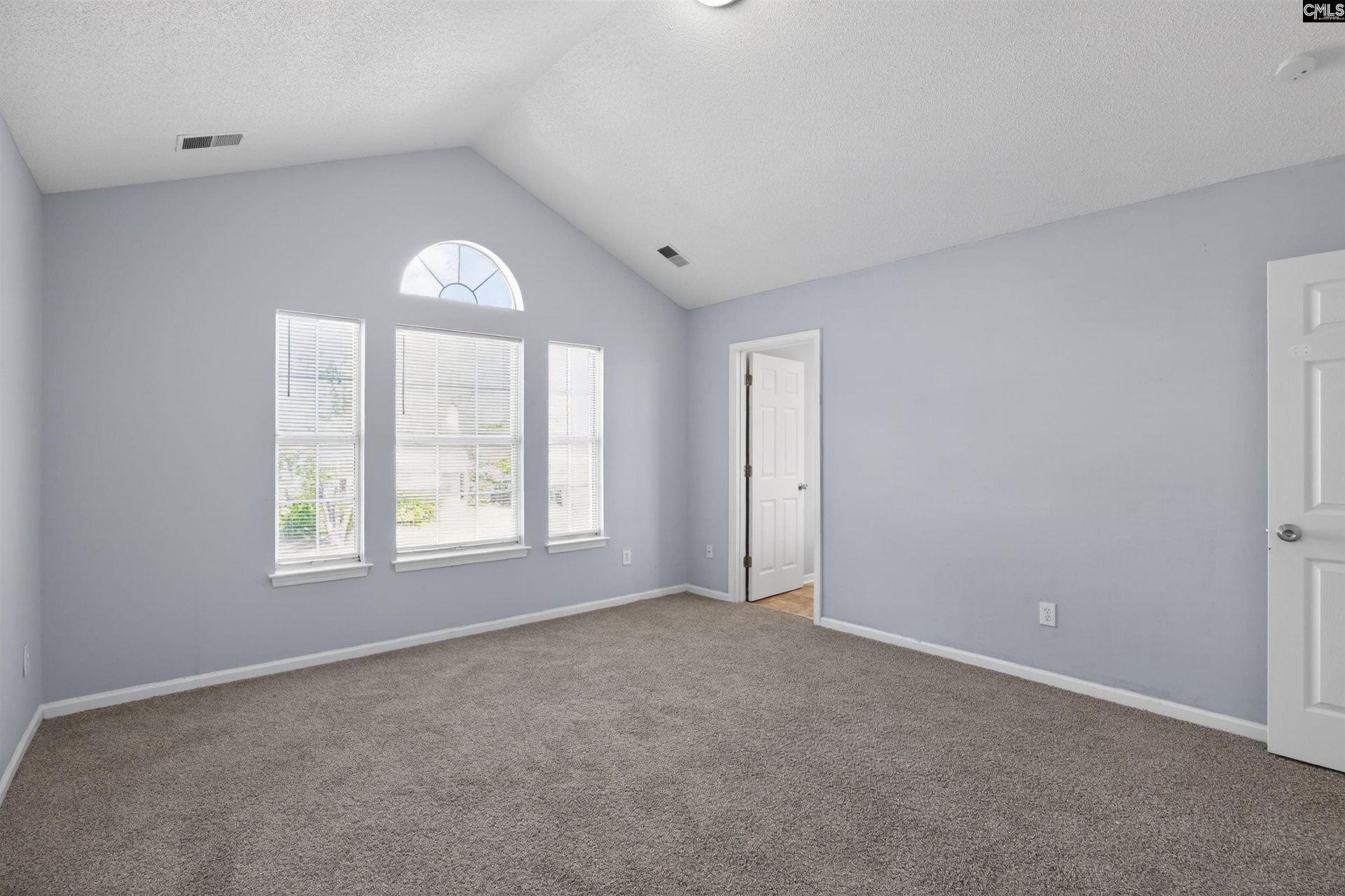 225 Fernview Drive  Photo 11