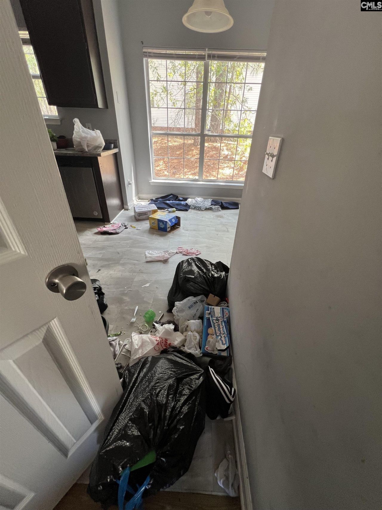 225 Fernview Drive  Photo 9