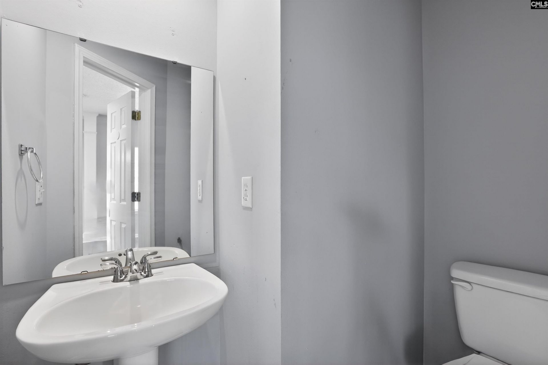 225 Fernview Drive  Photo 25