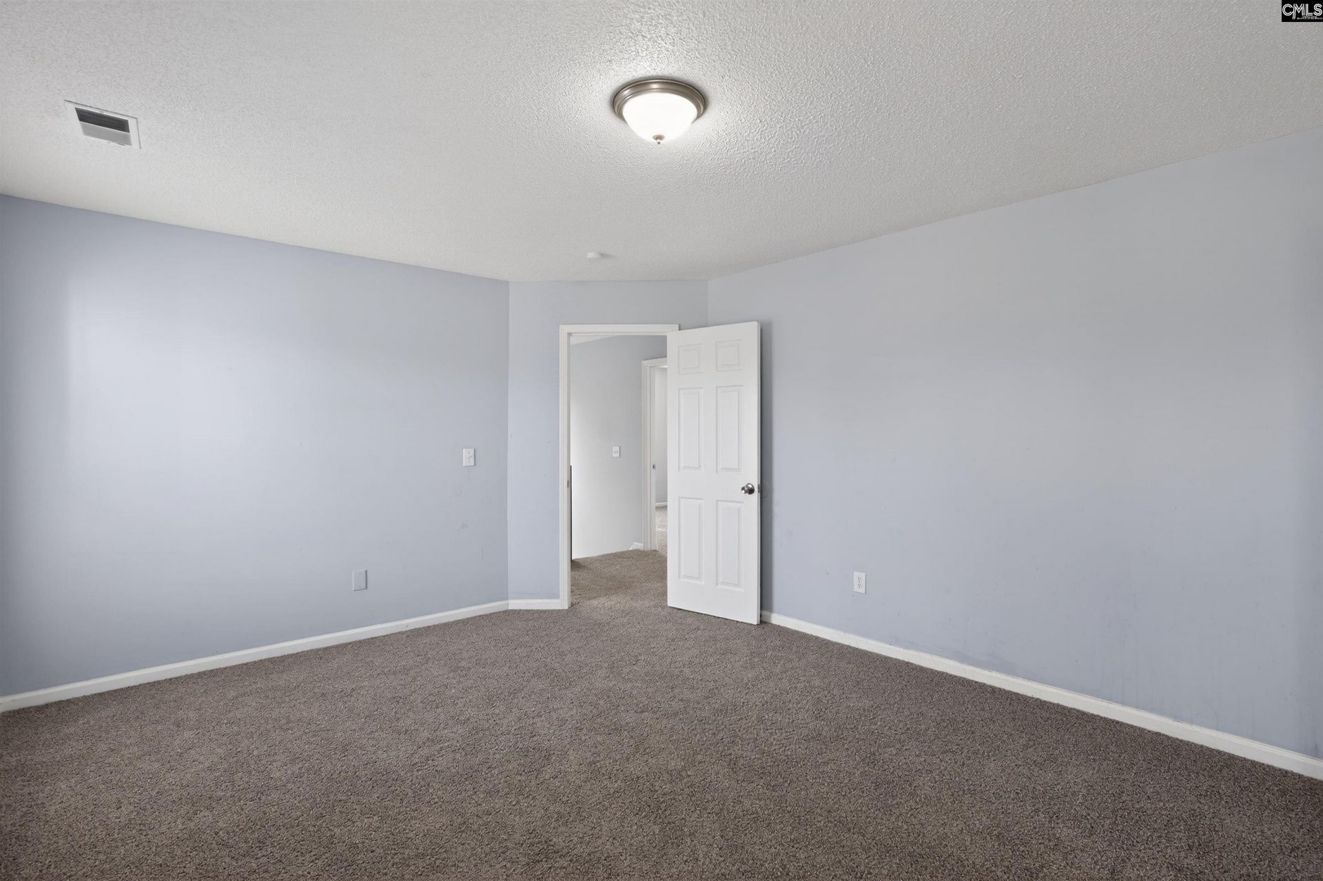 225 Fernview Drive  Photo 7