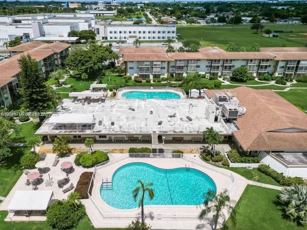 17090 NE 14th Ave , Unit 312, North Miami Beach, FL 33162