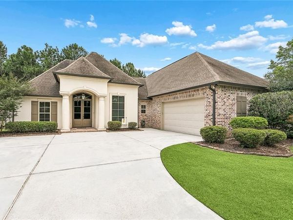 529 BEDICO Parkway, Madisonville, LA 70447