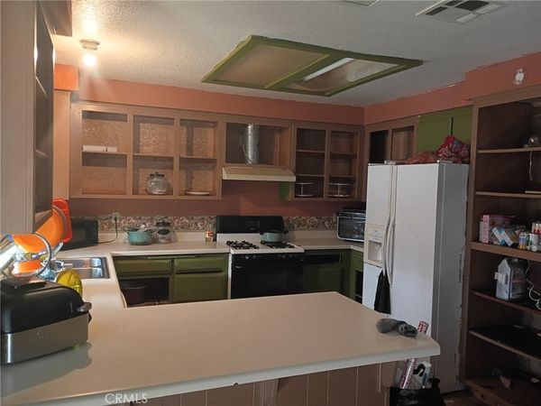 21641 Shaw, California City, CA 93505