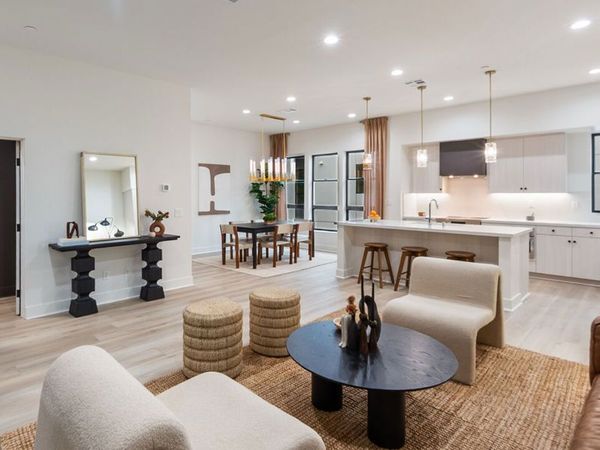1316 W Cannon Drive, Los Angeles, CA 90026