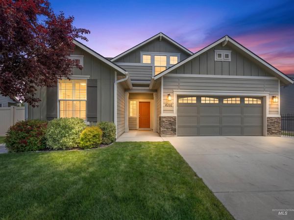 4202 W Peak Cloud Dr, Meridian, ID 83642