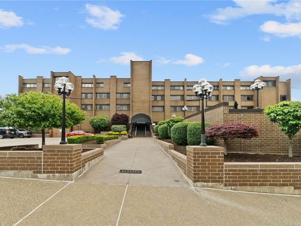 1000 Grandview Ave , Unit 1207, Pittsburgh, PA 15211