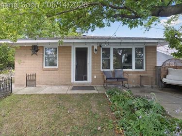 4475 Harp Drive, Fenton Twp, MI 48451
