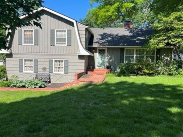 8444 Beverly Drive, Overland Park, KS 66207