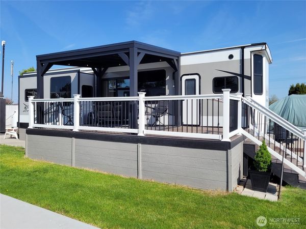 7037 Hwy 262, Unit 2, Othello, WA 99344