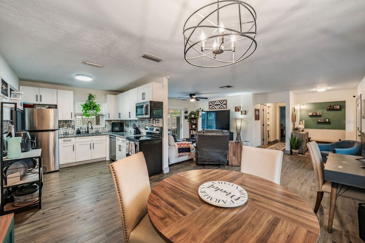 958 Cobblestone Drive , Spring Hill, FL 34606 Photo