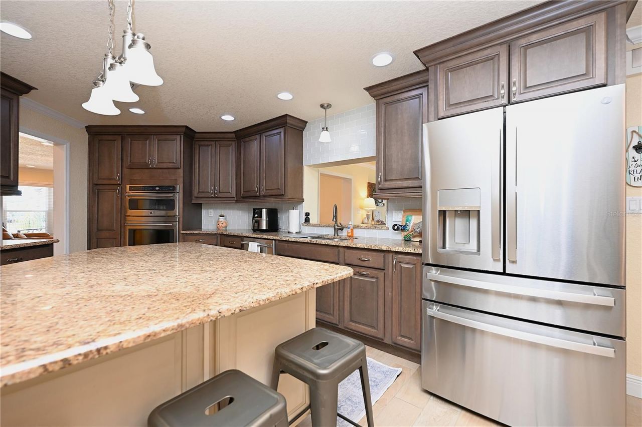 2240 Lake Ariana Boulevard, Auburndale, FL 33823 Photo