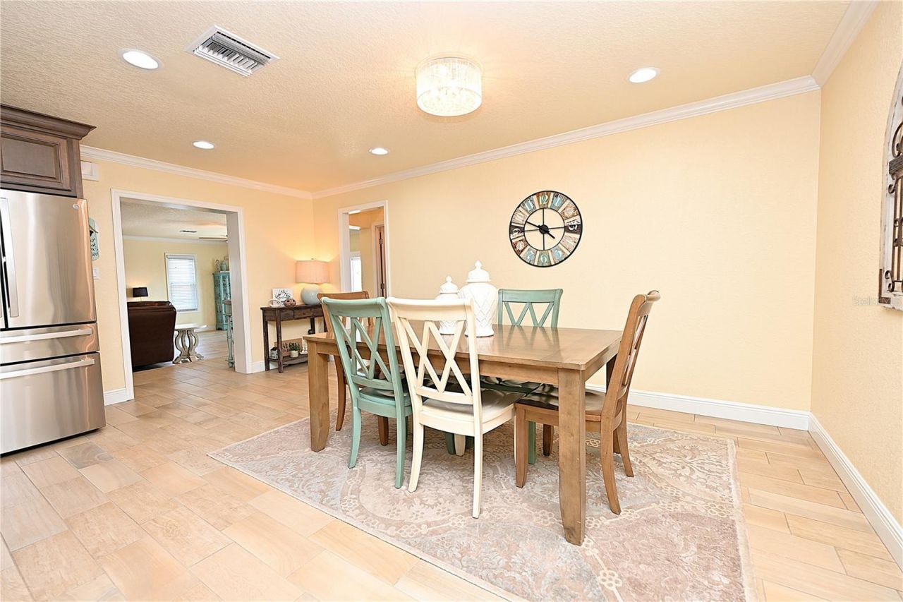 2240 Lake Ariana Boulevard, Auburndale, FL 33823 Photo