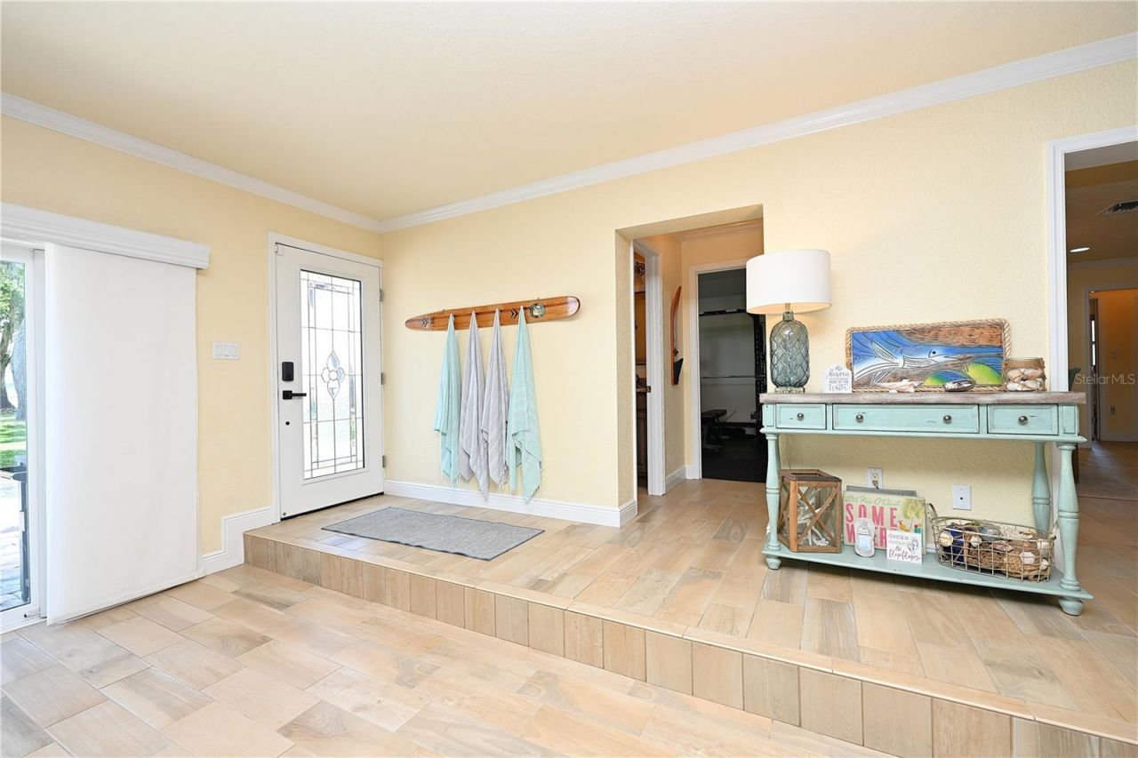 2240 Lake Ariana Boulevard, Auburndale, FL 33823 Photo