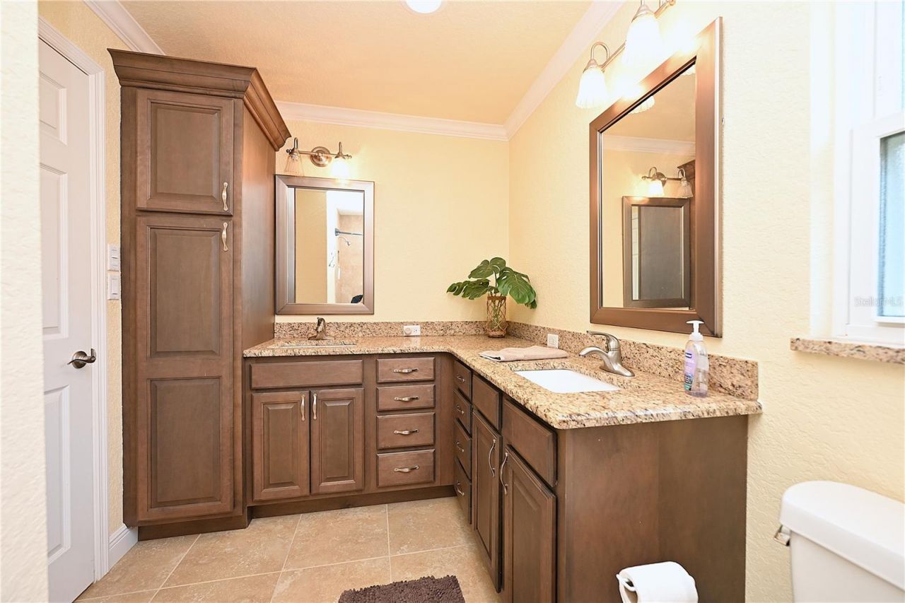 2240 Lake Ariana Boulevard, Auburndale, FL 33823 Photo