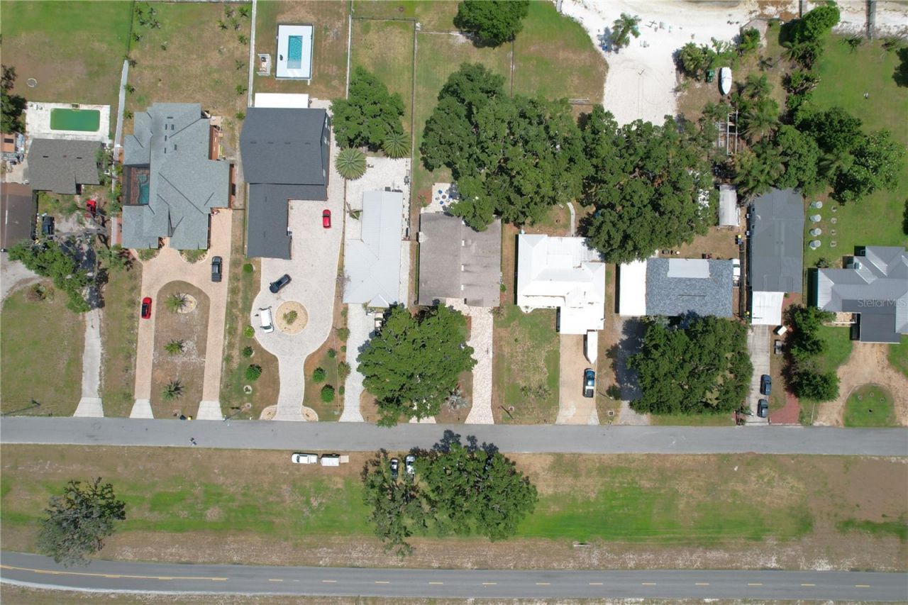 2240 Lake Ariana Boulevard, Auburndale, FL 33823 Photo