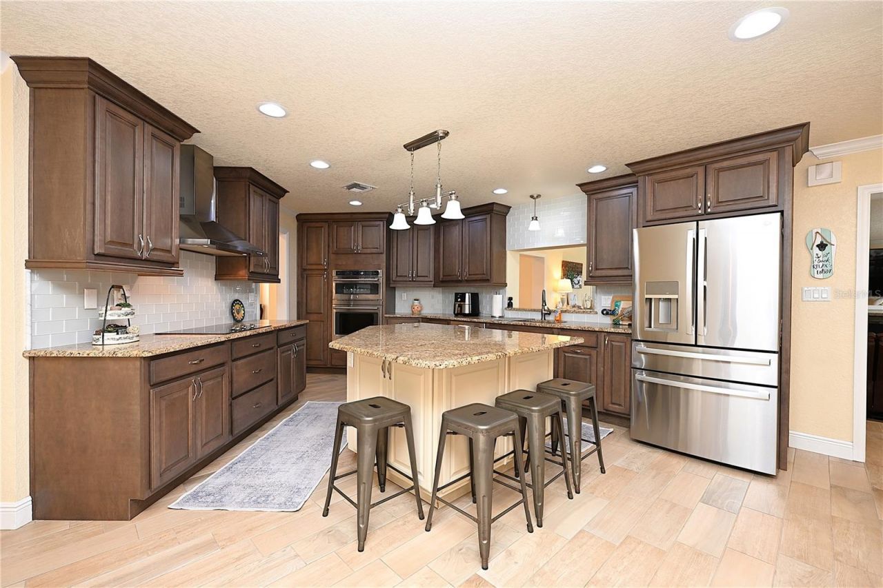 2240 Lake Ariana Boulevard, Auburndale, FL 33823 Photo