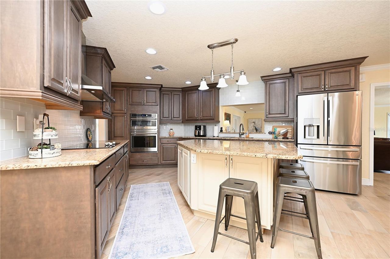2240 Lake Ariana Boulevard, Auburndale, FL 33823 Photo