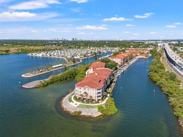 5000 CULBREATH KEY WAY, Unit 1-107, TAMPA, FL 33611