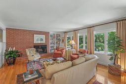 1520 Fairway Drive photo 4