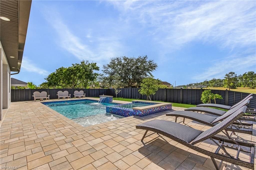 2724 NW 7th Pl , Cape Coral, FL 33993 Photo