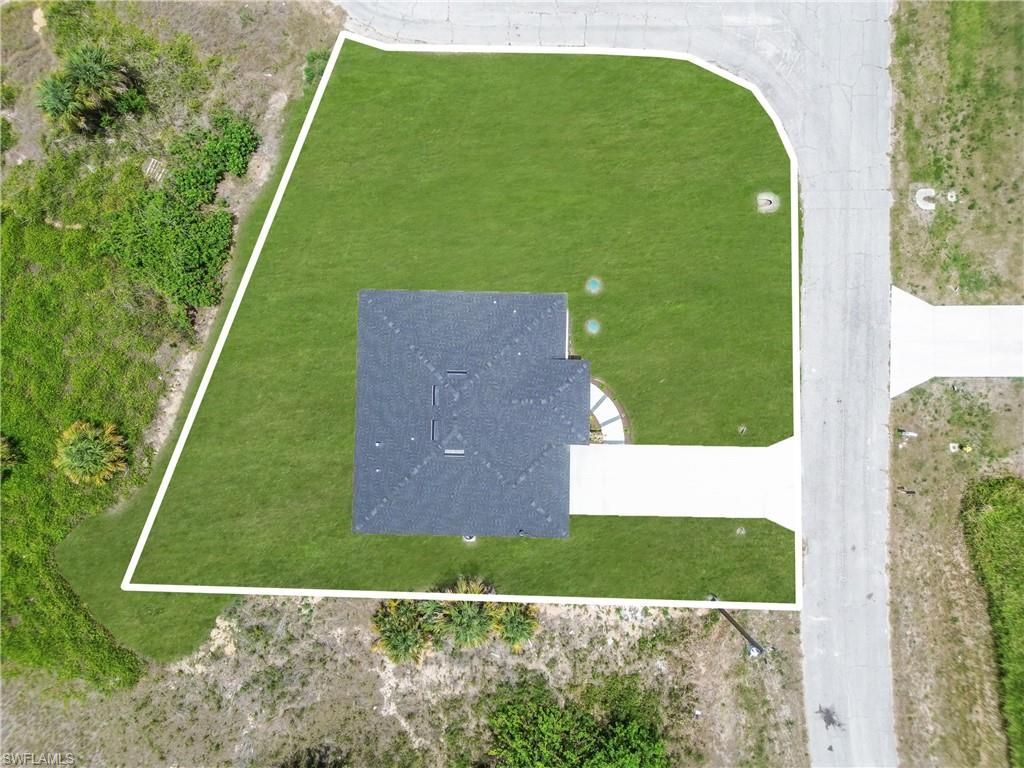 7039 Berwick Cir , Labelle, FL 33935 Photo