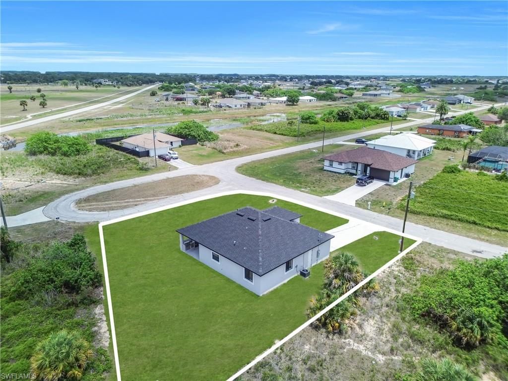 7039 Berwick Cir , Labelle, FL 33935 Photo
