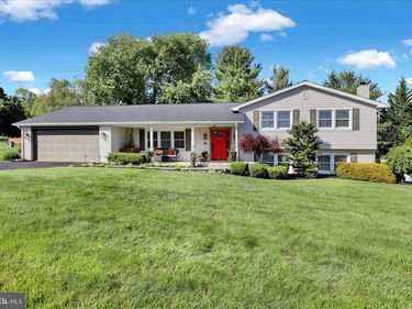 45 MAST ROAD, OLEY, PA 19547