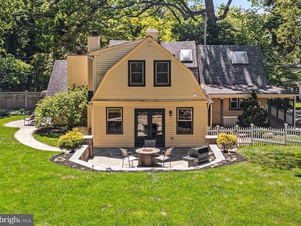 231 W VALLEY ROAD, WAYNE, PA 19087