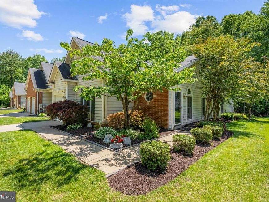 334 Colony Point Place, Edgewater, MD 21037 Main Photo