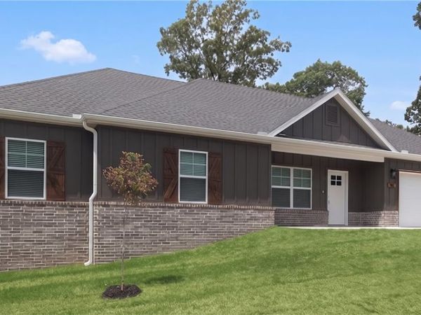 48 shetland Drive, Bella Vista, AR 72715