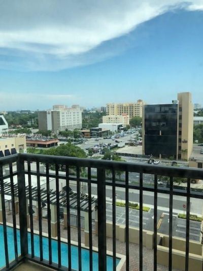 4242 NW 2nd St , Unit 901, Miami, FL 33126 Photo