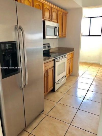 4242 NW 2nd St , Unit 901, Miami, FL 33126 Photo
