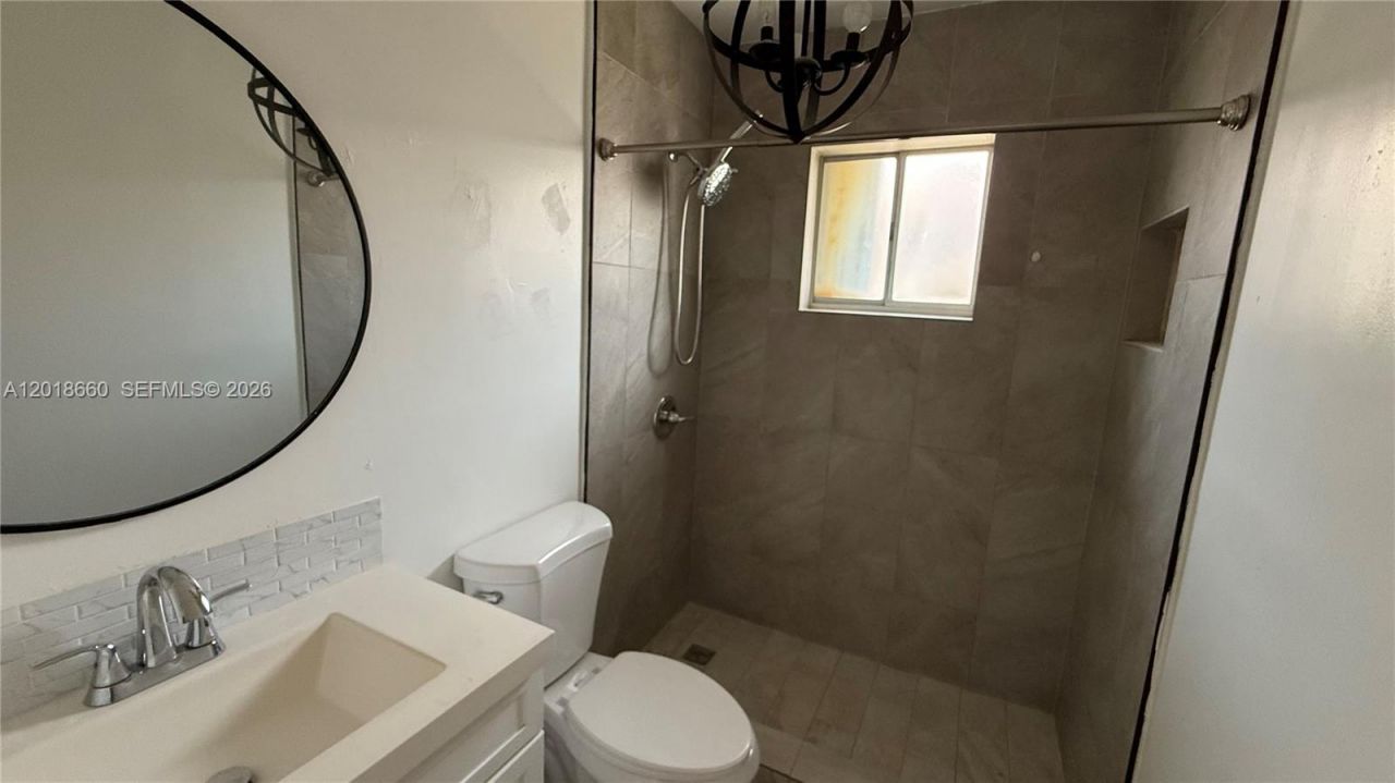3011 W 76th St , Unit A-210, Hialeah, FL 33018 Photo