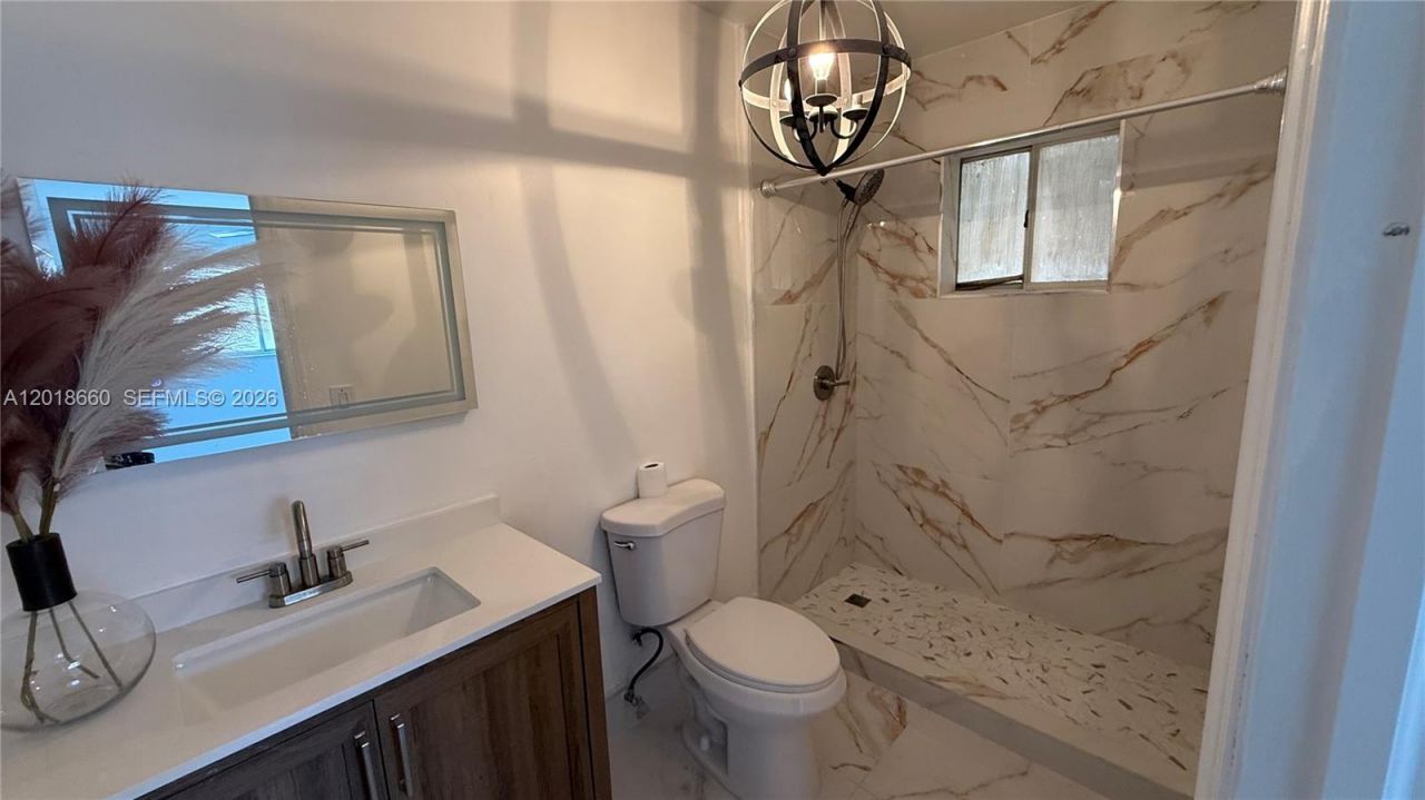 3011 W 76th St , Unit A-210, Hialeah, FL 33018 Photo