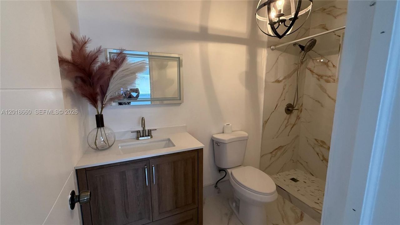 3011 W 76th St , Unit A-210, Hialeah, FL 33018 Photo