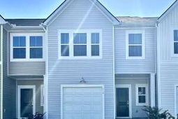 776 Ridgley Drive photo 4