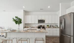 776 Ridgley Drive Photo 6