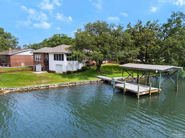 201 Thayer Ave, Pensacola, FL 32507