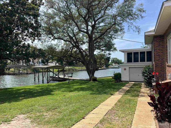 201 Thayer Ave, Pensacola, FL 32507