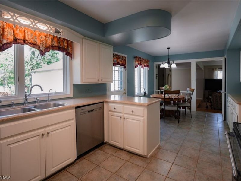 7224 Oak Drive, Poland, OH 44514 Photo 6