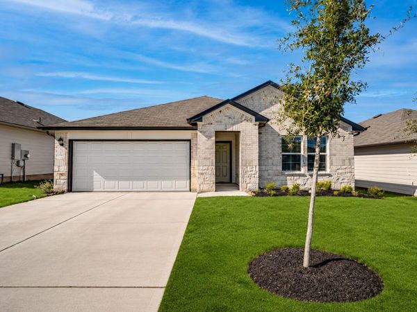 821 Indigo WAY , Seguin, TX 78155