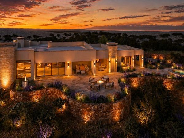 11 Vista Los Alamos , Santa Fe, NM 87506