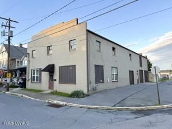 250 LENKER Avenue , Sunbury, PA 17801