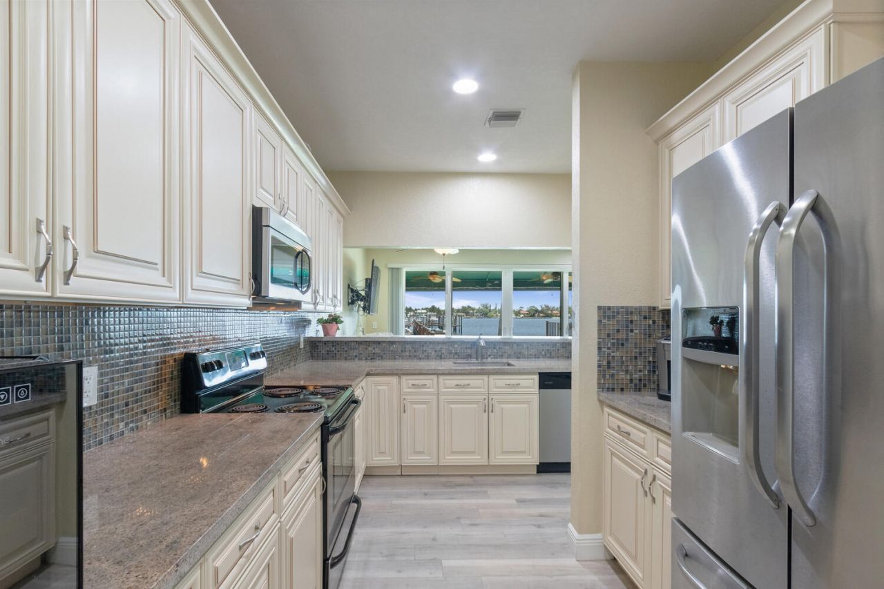 316 N Lake Drive, Lantana, FL 33462 Photo