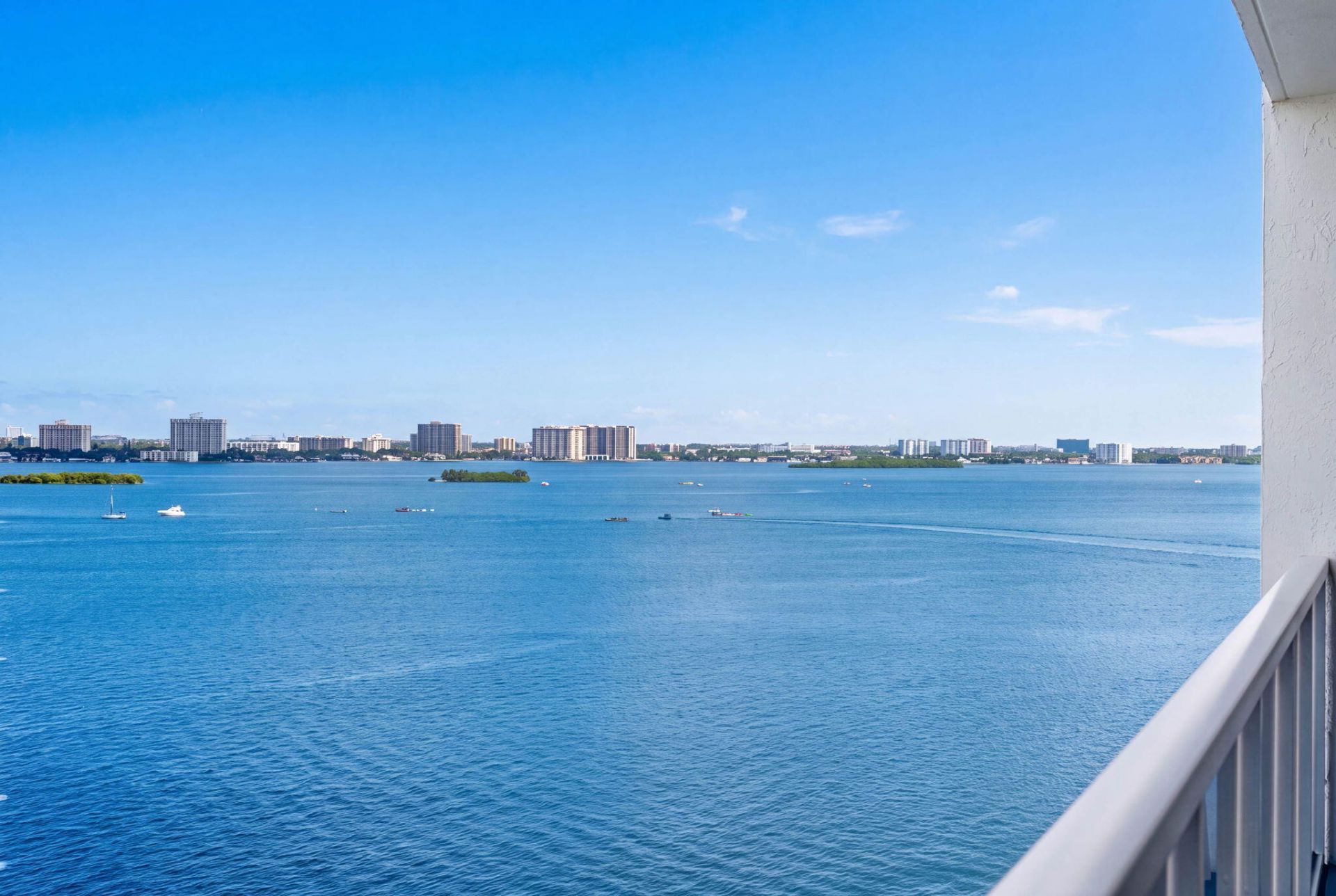 1881 79th Street Causeway, Unit 1504, North Bay Village, FL 33141 Photo