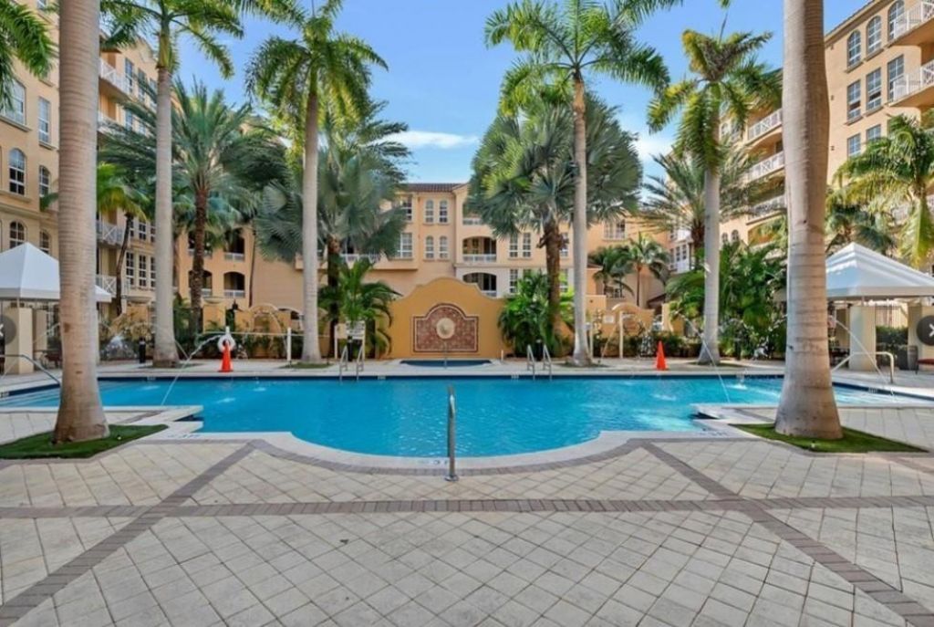 3001 NE 185th Street, Unit 515, Aventura, FL 33180 Photo