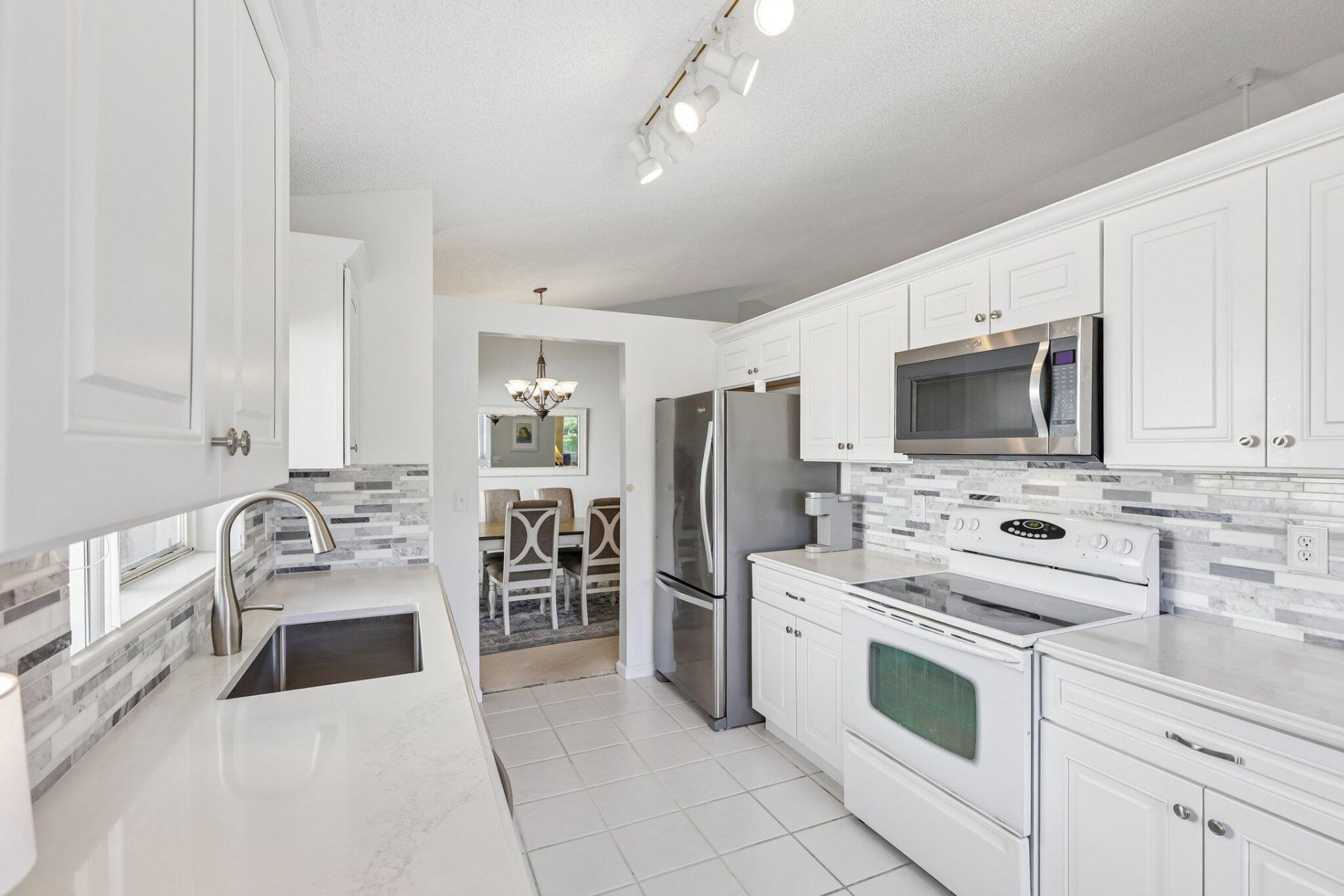 1110 NW 105th Way, Plantation, FL 33322 Photo