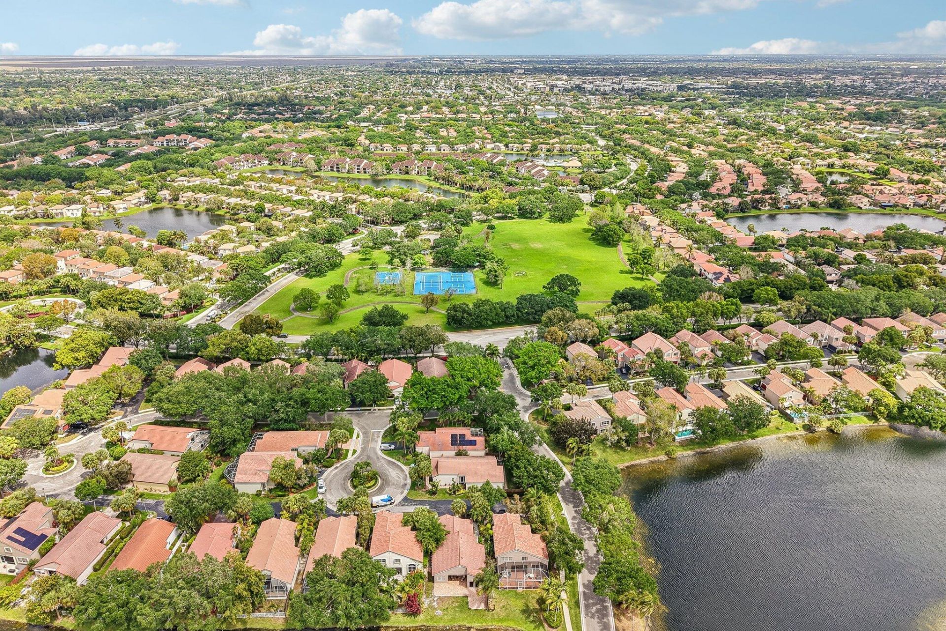1110 NW 105th Way, Plantation, FL 33322 Photo