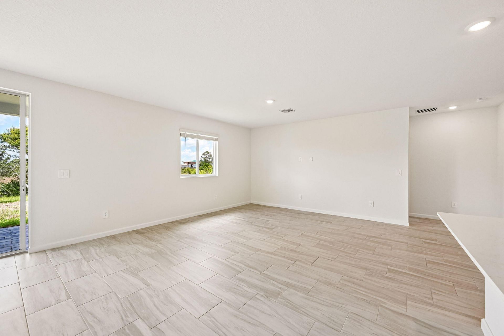 15975 SW Vine Drive, Indiantown, FL 34956 Photo